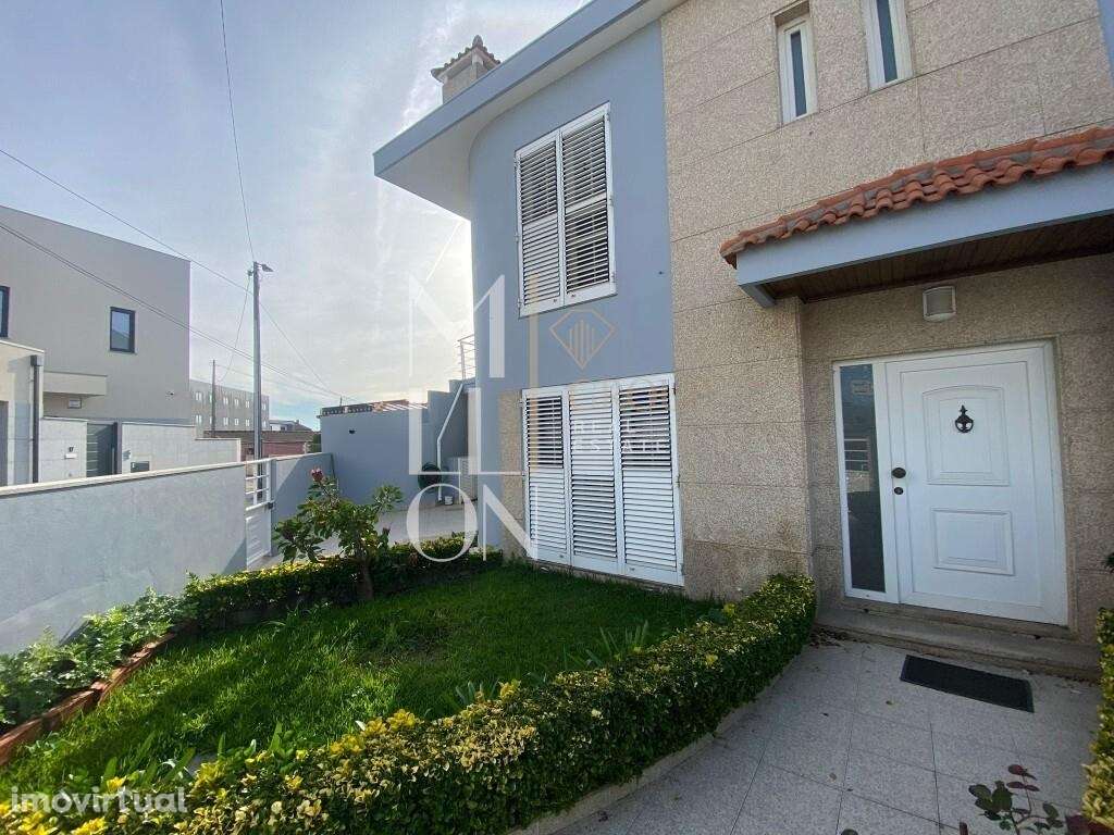 Moradia T4 – Vila do Conde | Excelente Oportunidade! - Grande imagem: 5/26