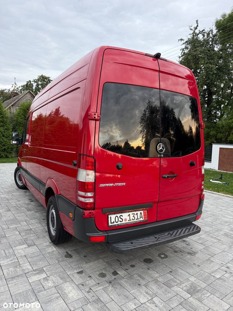 Mercedes-Benz Sprinter - 10