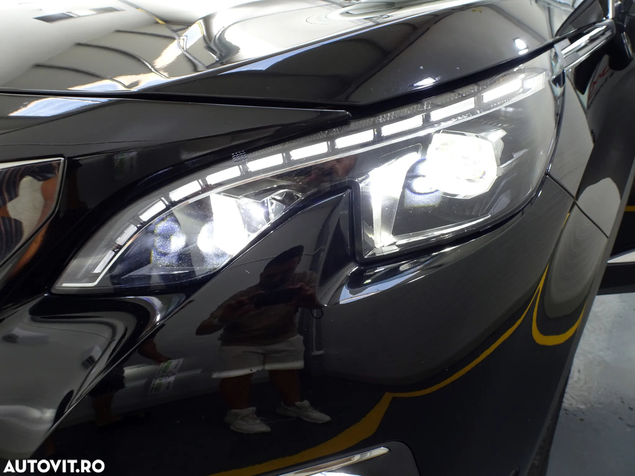 Peugeot 3008 PureTech 130 Stop & Start GPF EAT8 Crossway - 30