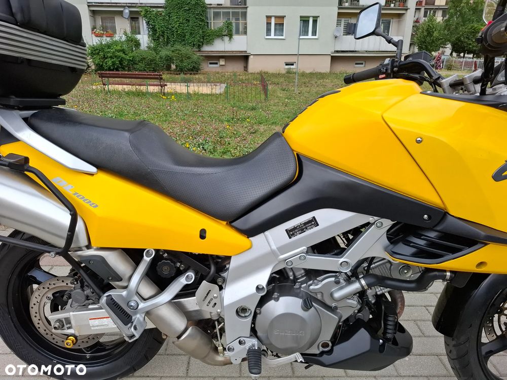 Suzuki V-STROM - 15