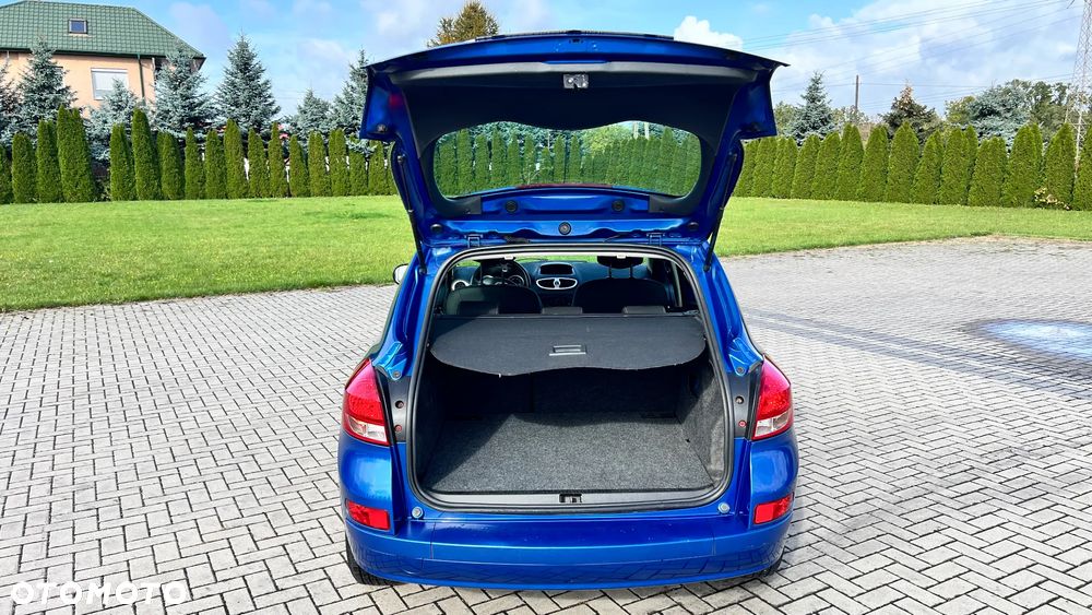 Renault Clio 1.2 16V 75 Collection - 14
