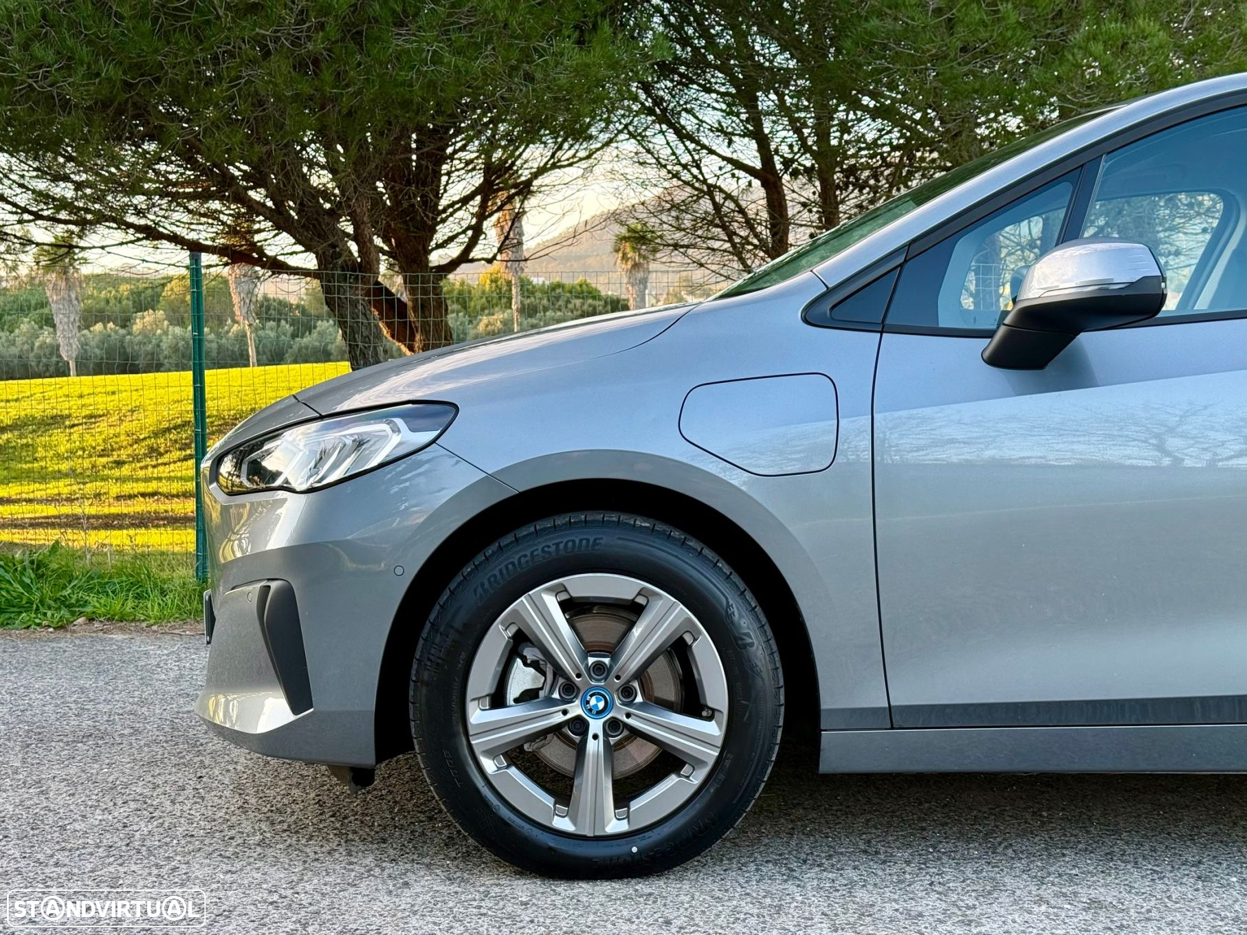 BMW 225xe Active Tourer - 23