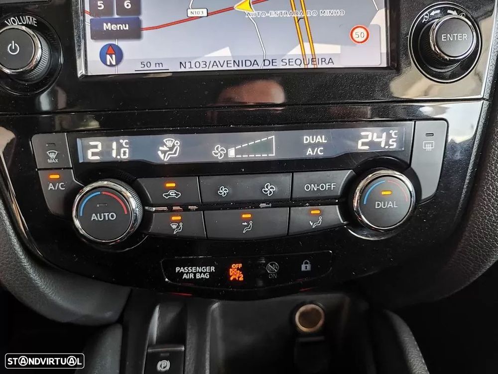 Nissan Qashqai 1.5 dCi N-Connecta RS+PS - 28