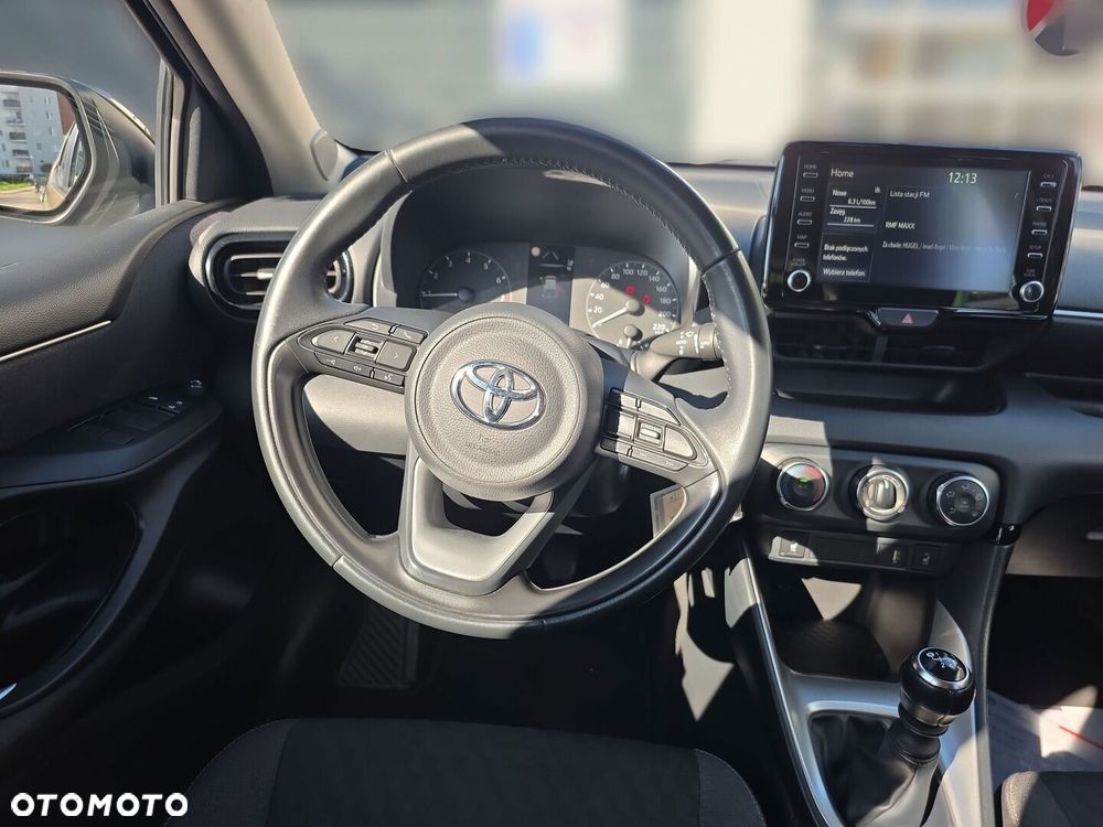 Toyota Yaris 1.5 Comfort - 13