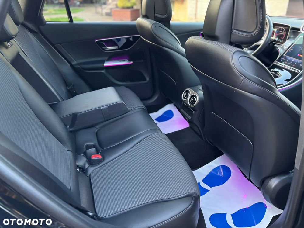 Mercedes-Benz GLC 220 d 4Matic 9G-TRONIC Avantgarde Advanced - 17