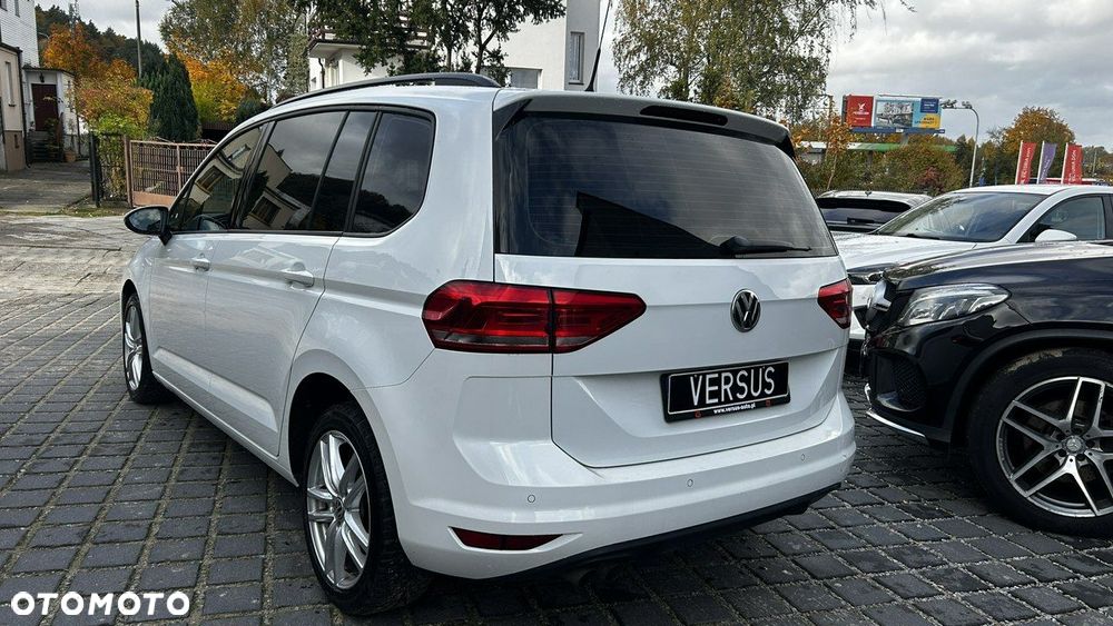 Volkswagen Touran 2.0 TDI BMT Comfortline DSG - 6
