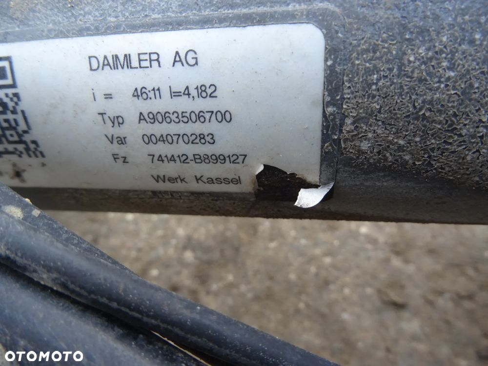 Most Dyfer Tył Mercedes Sprinter W906 46:11 - 2