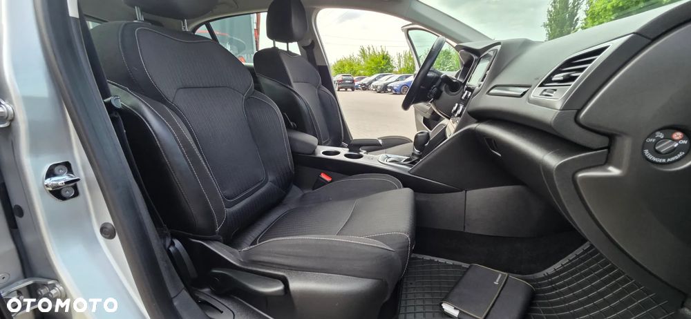 Renault Megane BLUE dCi 115 EDC INTENS - 38