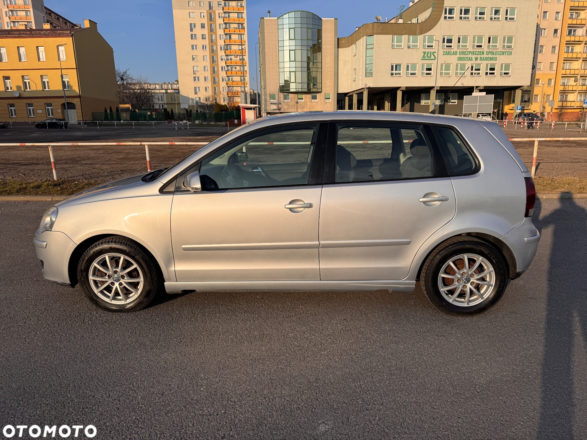 Volkswagen Polo 1.4 TDI Comfortline - 4