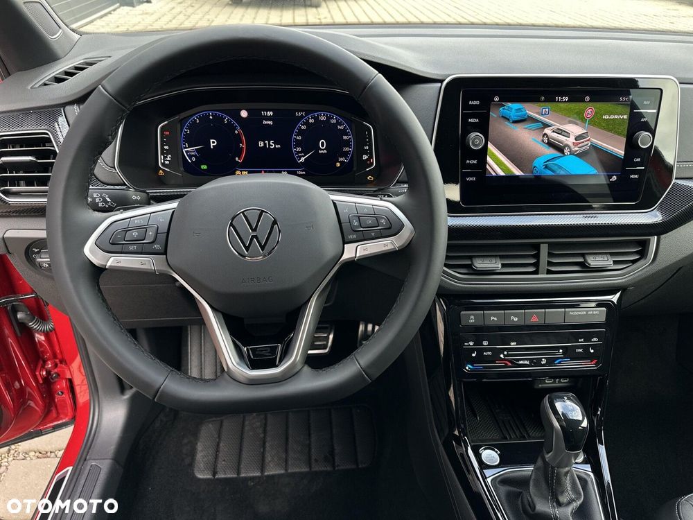 Volkswagen T-Cross - 13
