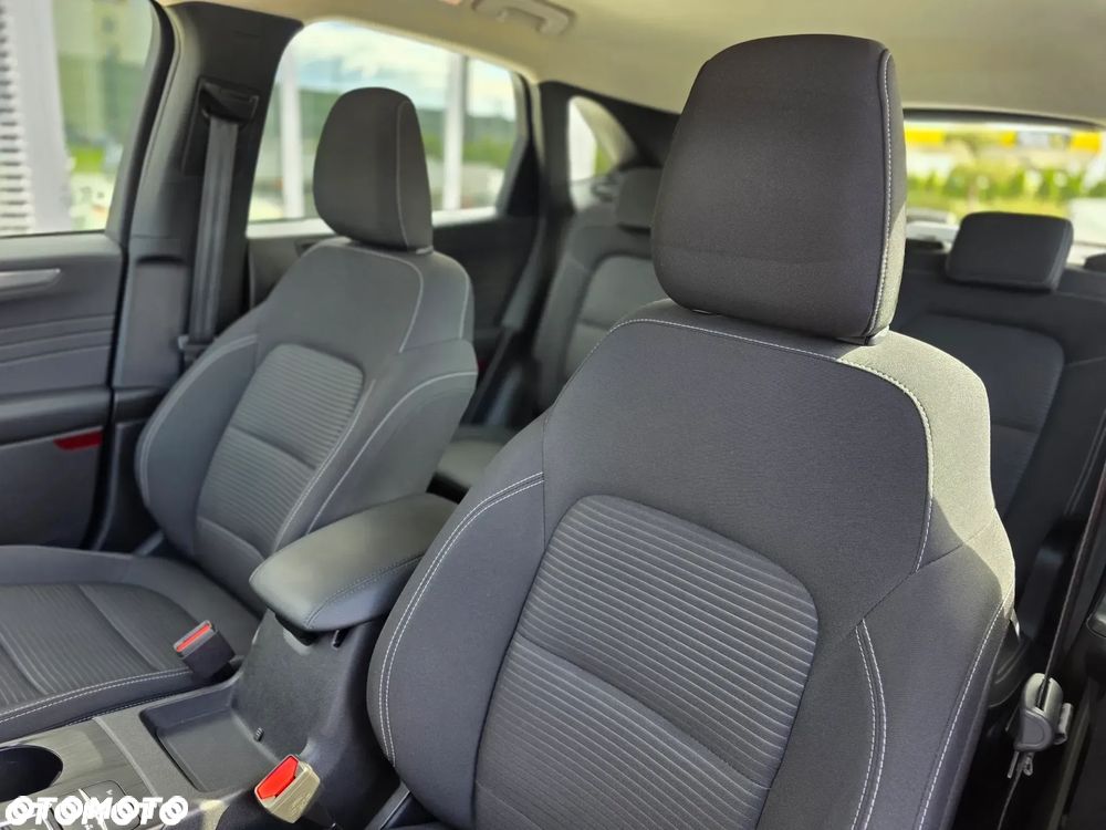 Ford Kuga 1.5 EcoBlue FWD Titanium - 26