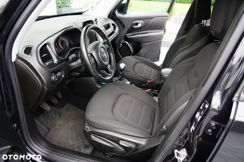 Jeep Renegade - 29