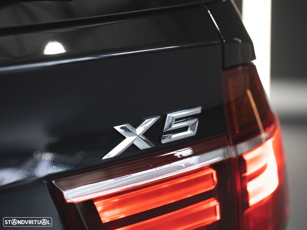 BMW X5 40 d xDrive Pack M - 13