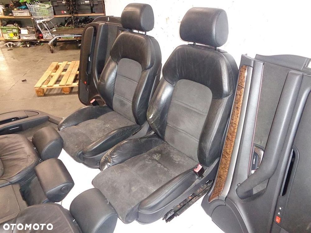 FOTELE SKÓRA ALCANTARA EL GRZANE AUDI A8 D3 - 6