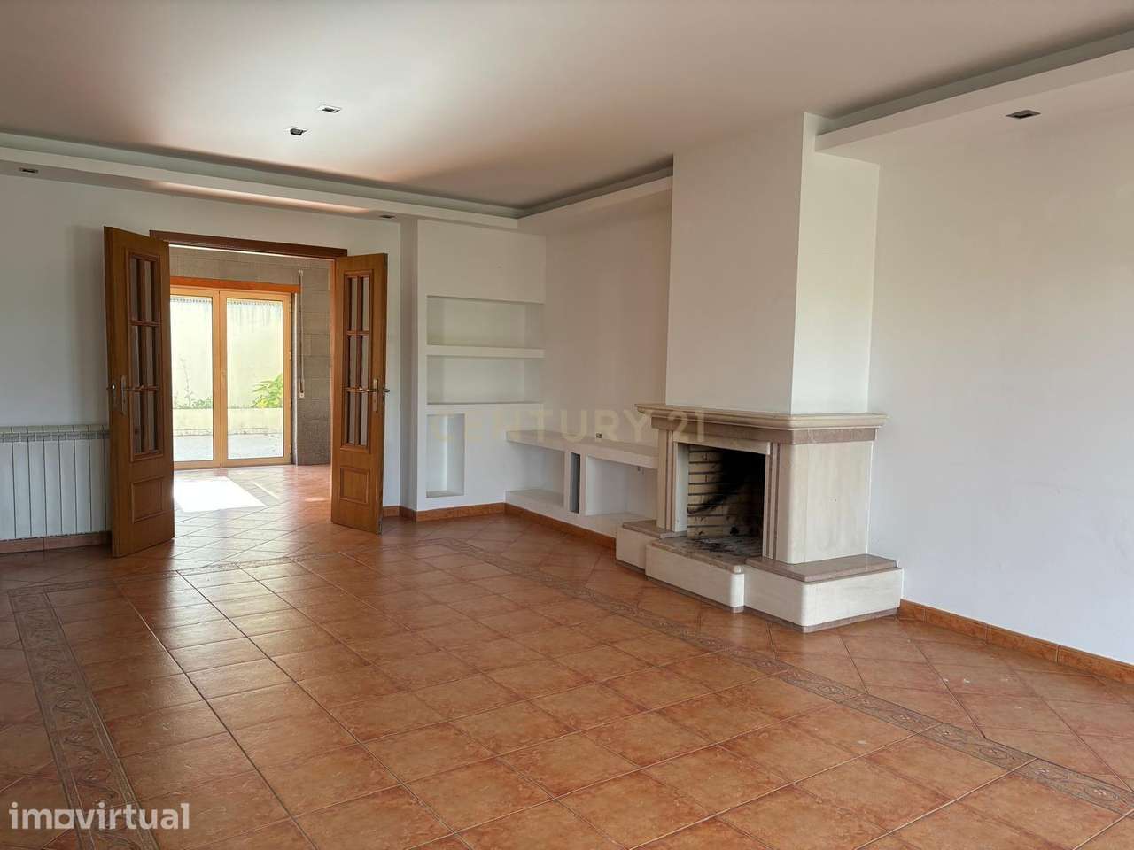 Moradia T4 na Urbanização Quinta do Rei - Leiria - Grande imagem: 2/27
