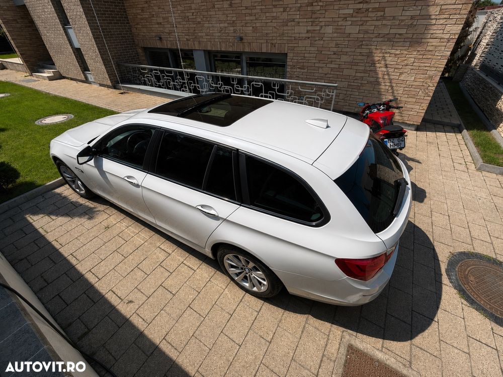 BMW Seria 5 520d Aut. Modern Line - 11