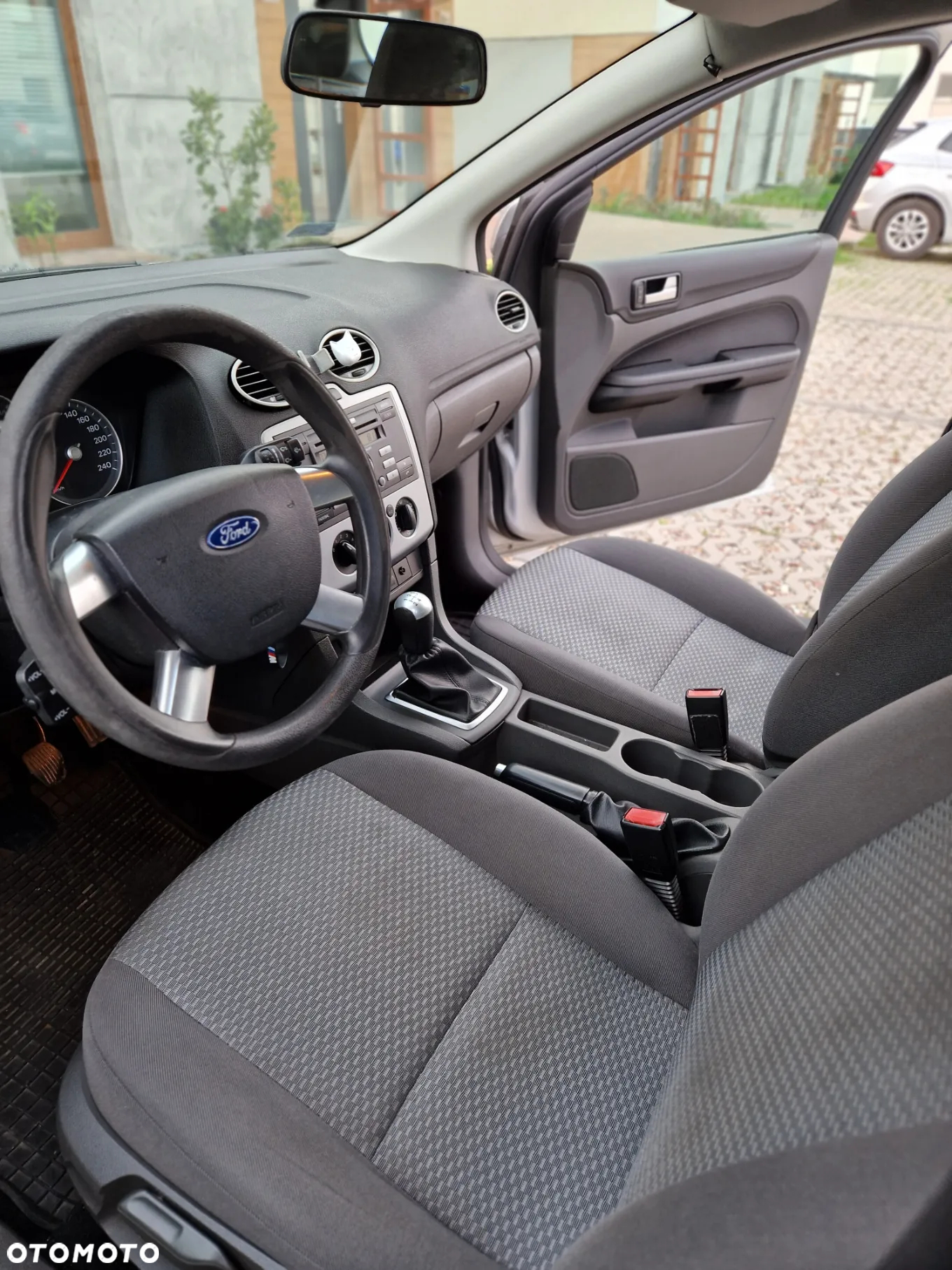 Ford Focus - 8