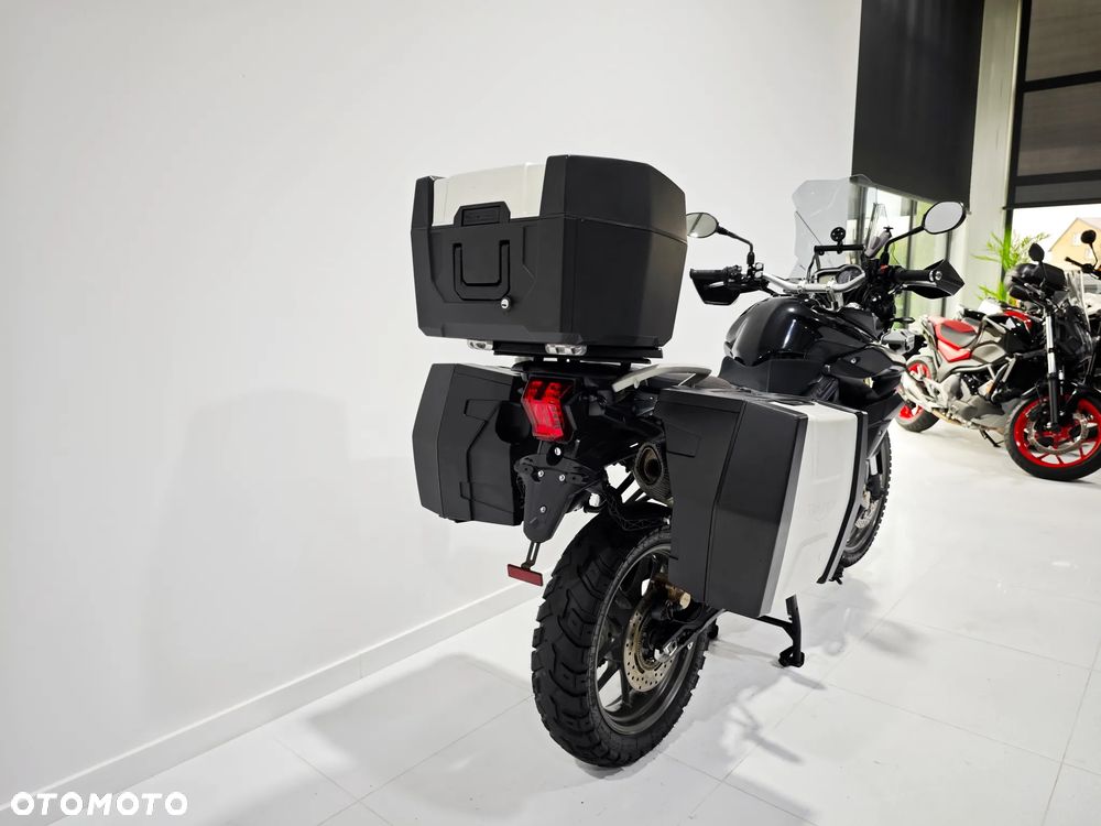 Triumph Tiger - 9