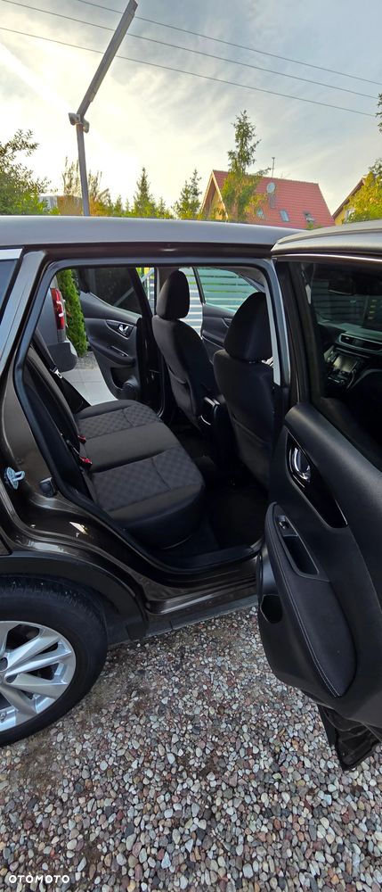 Nissan Qashqai 1.6 dCi DPF I-Way - 23