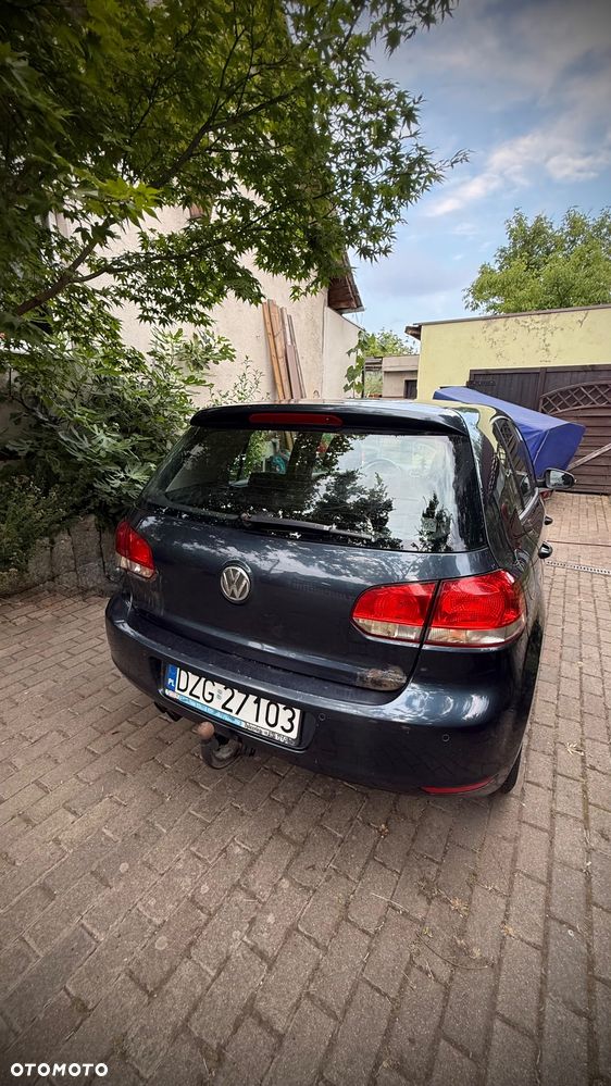 Volkswagen Golf - 10