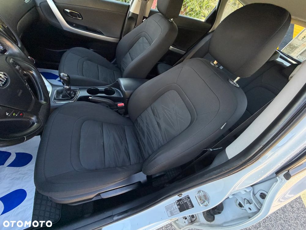 Kia Ceed 1.4 S - 11