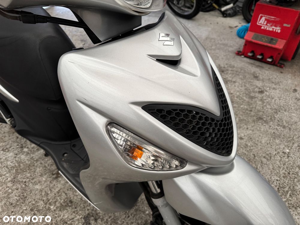Suzuki Inny - 10