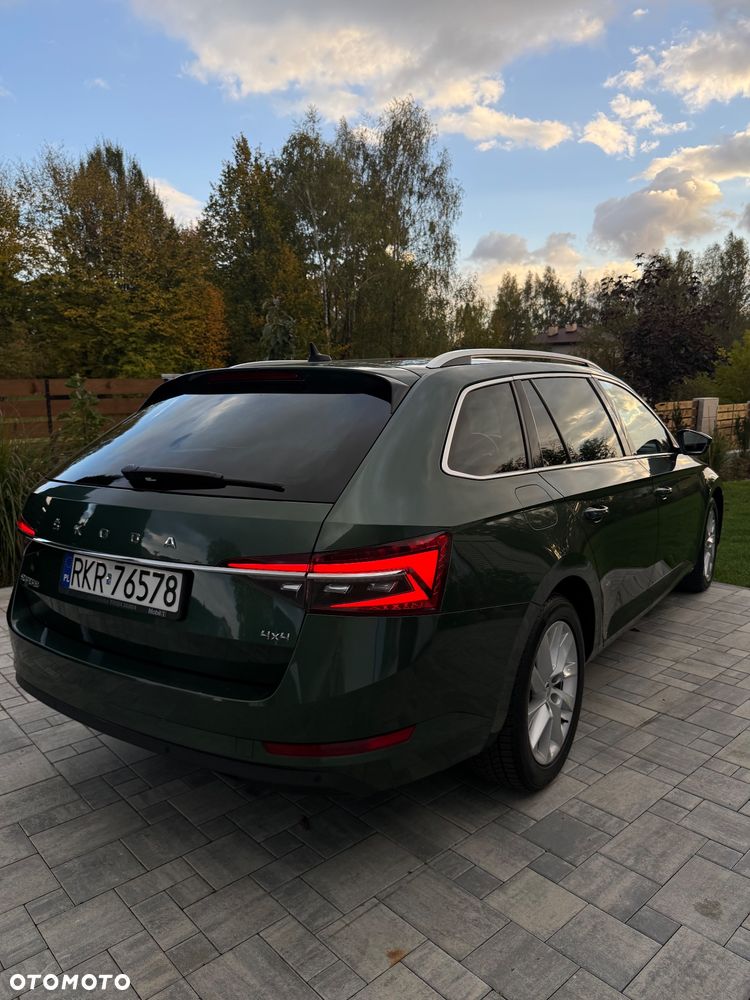 Skoda Superb 2.0 TDI SCR 4x4 Style DSG - 13