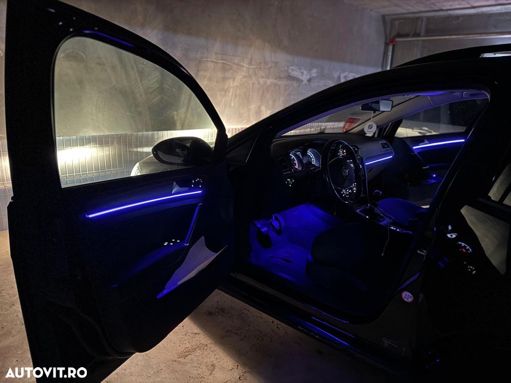 Volkswagen Golf 1.6 TDI Highline - 7