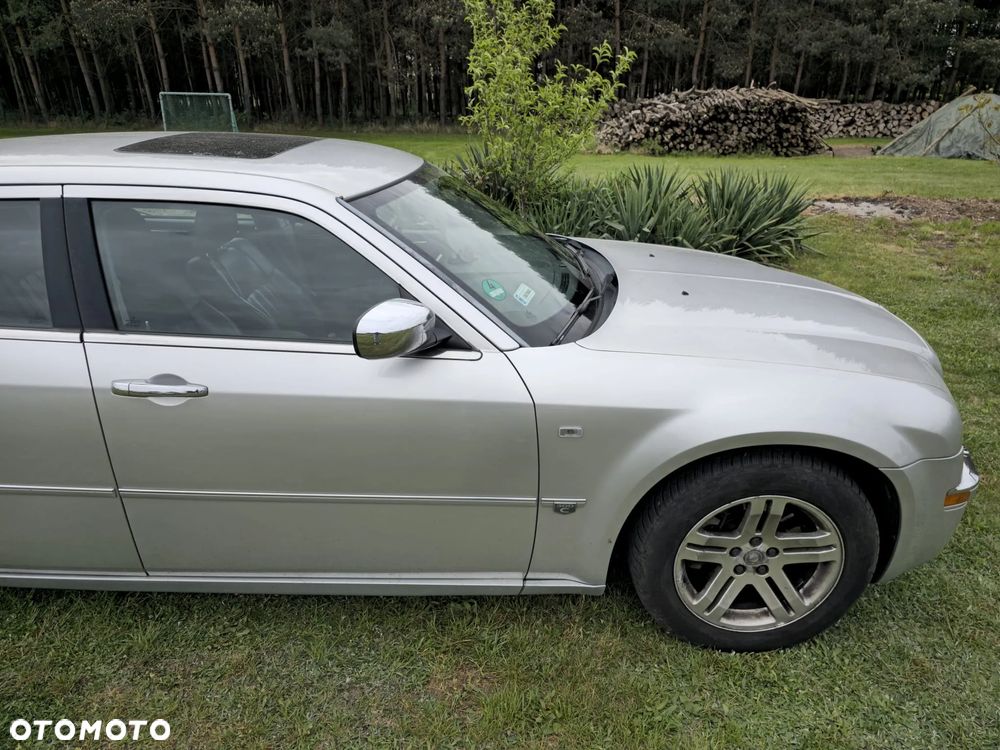 Chrysler 300C 3.5 V6 - 4