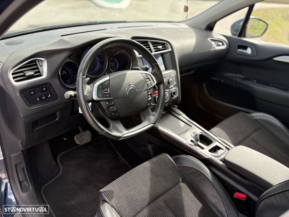 Citroën C4 1.6 e-HDi Exclusive J17 CMP6 - 6