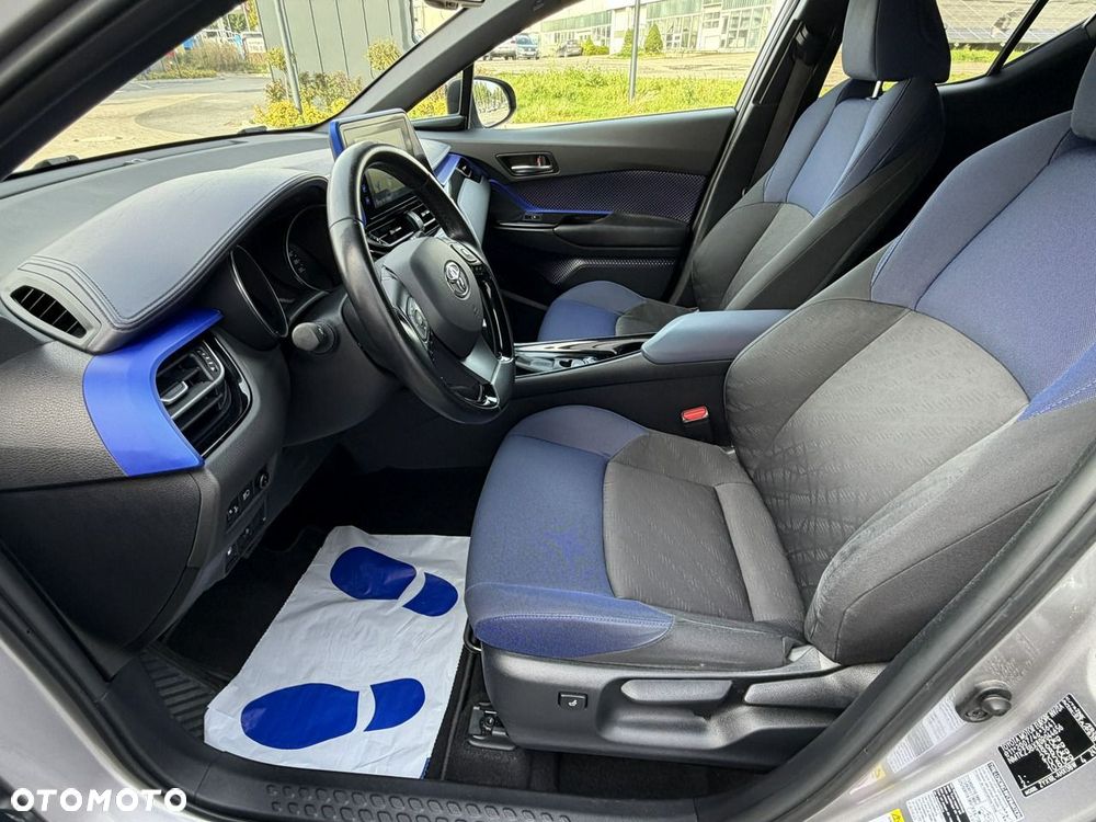 Toyota C-HR - 17