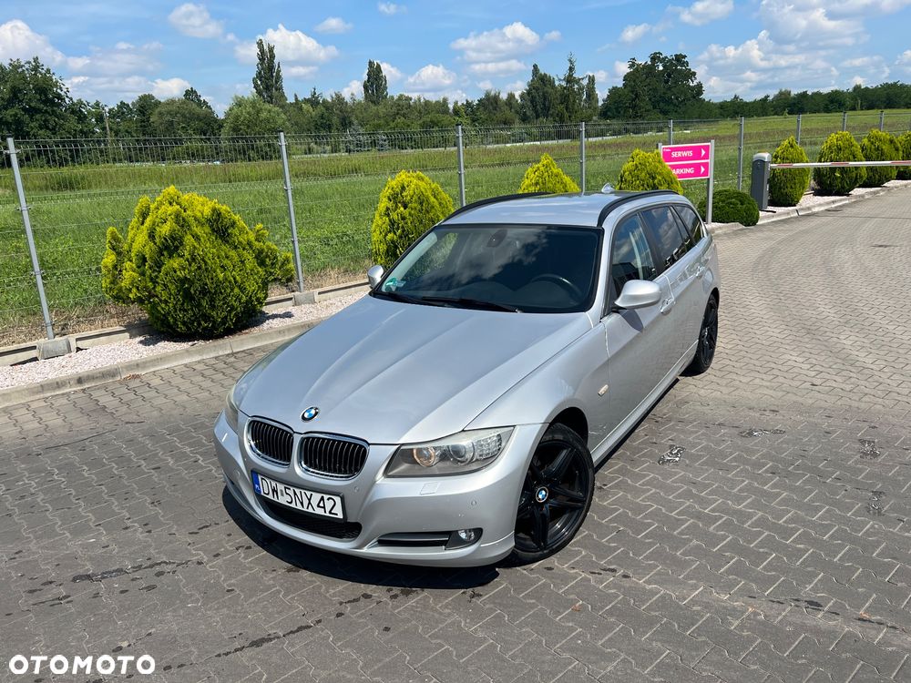 BMW Seria 3 318d DPF - 1