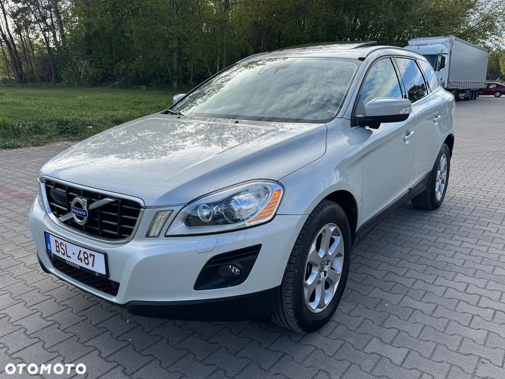 Volvo XC 60 D5 AWD Momentum - 13