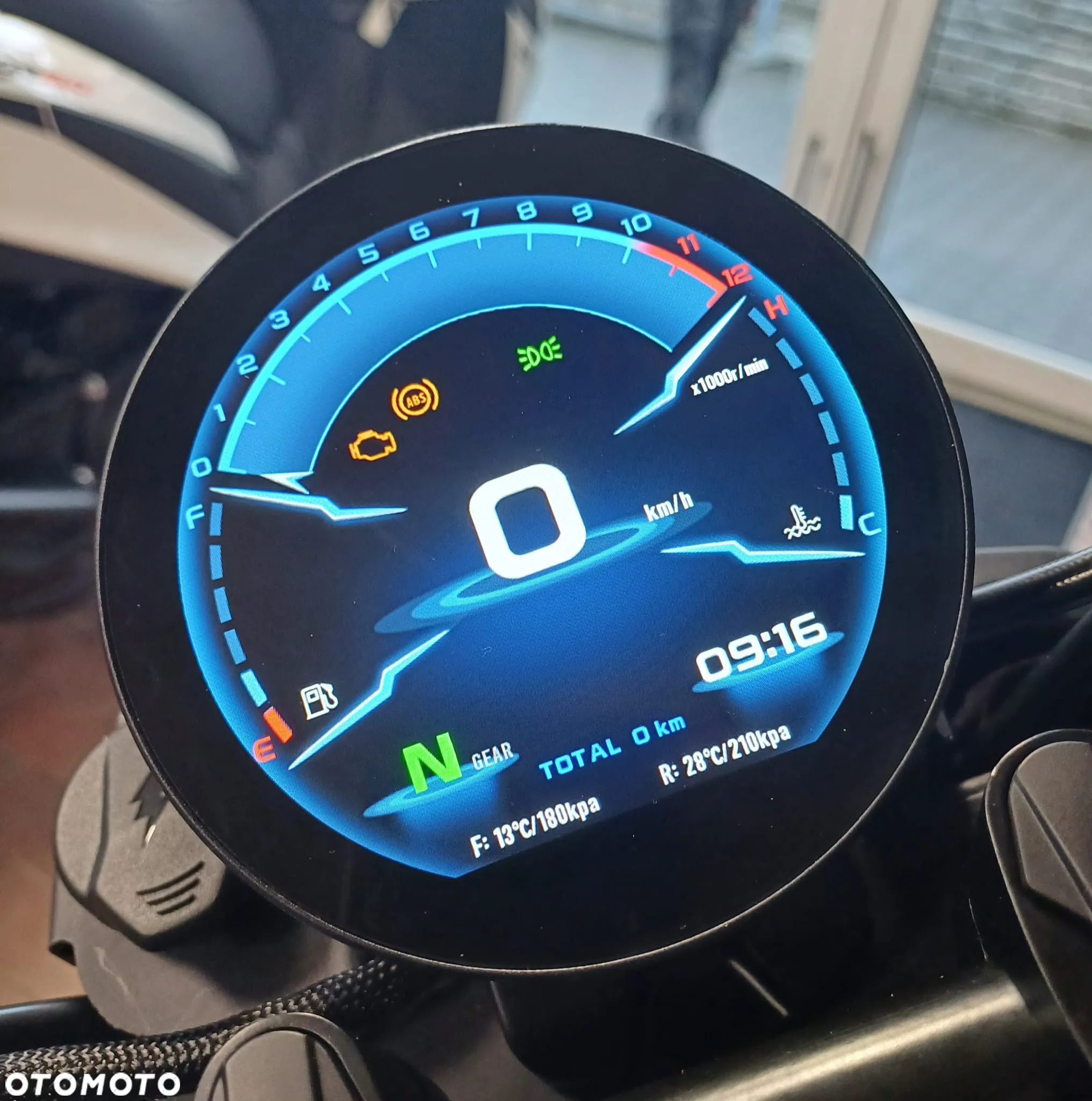 QJMOTOR SRV 125 - 5
