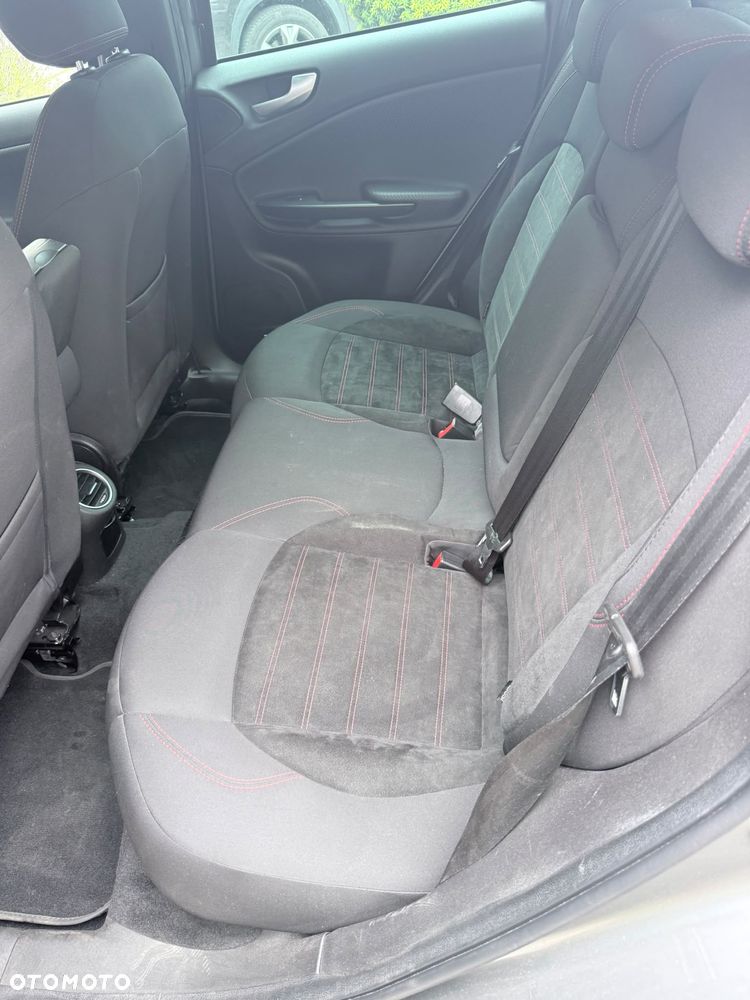 Alfa Romeo Giulietta 1.4 TB 16V Multiair TCT Super - 17