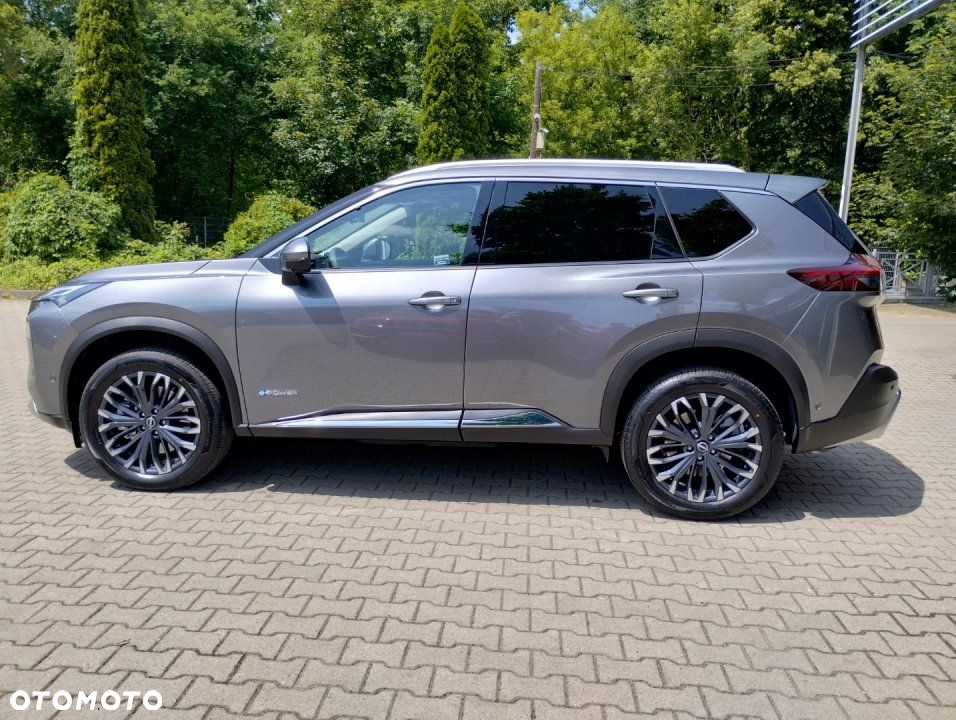 Nissan X-Trail - 2