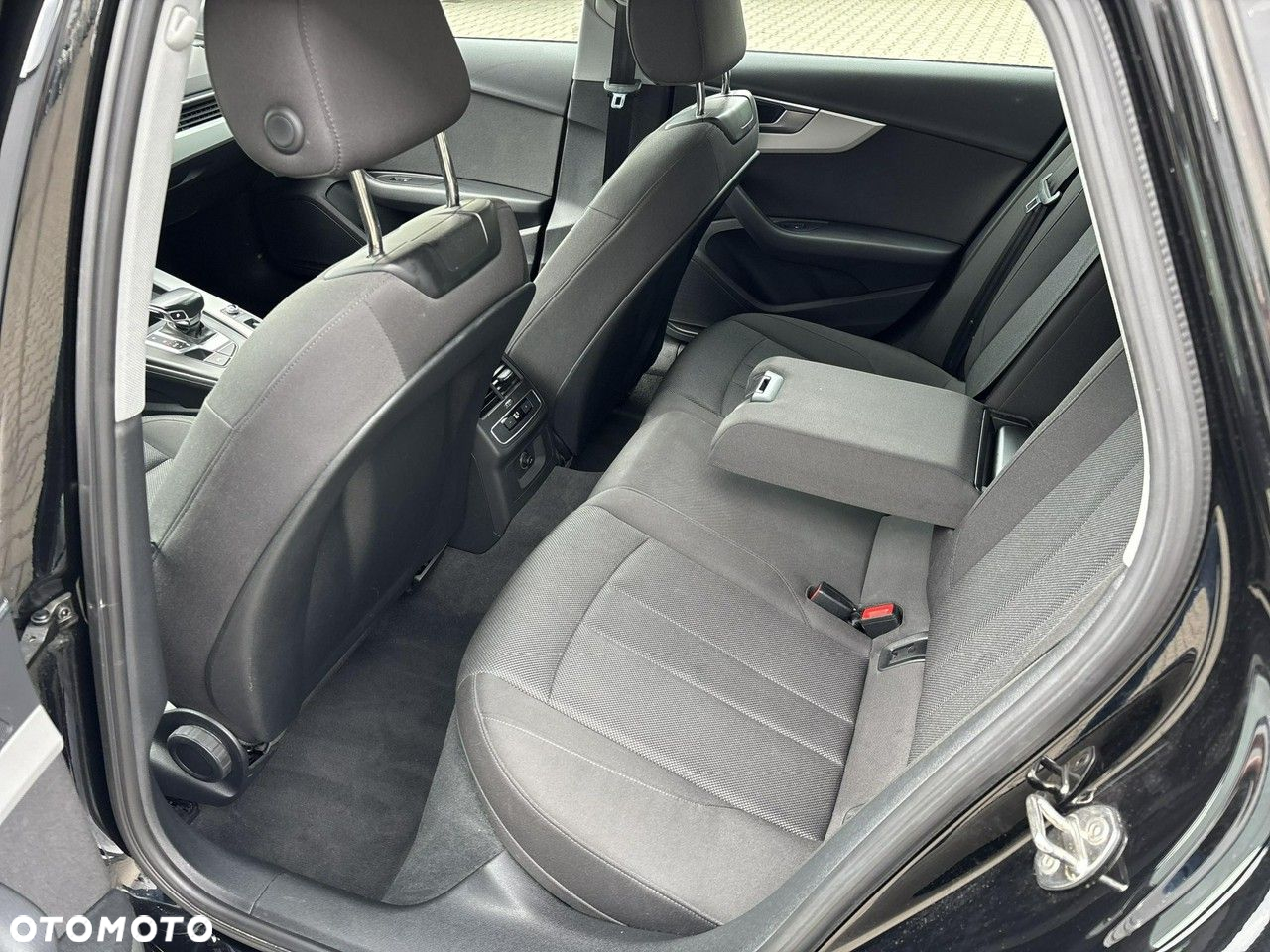 Audi A4 - 12