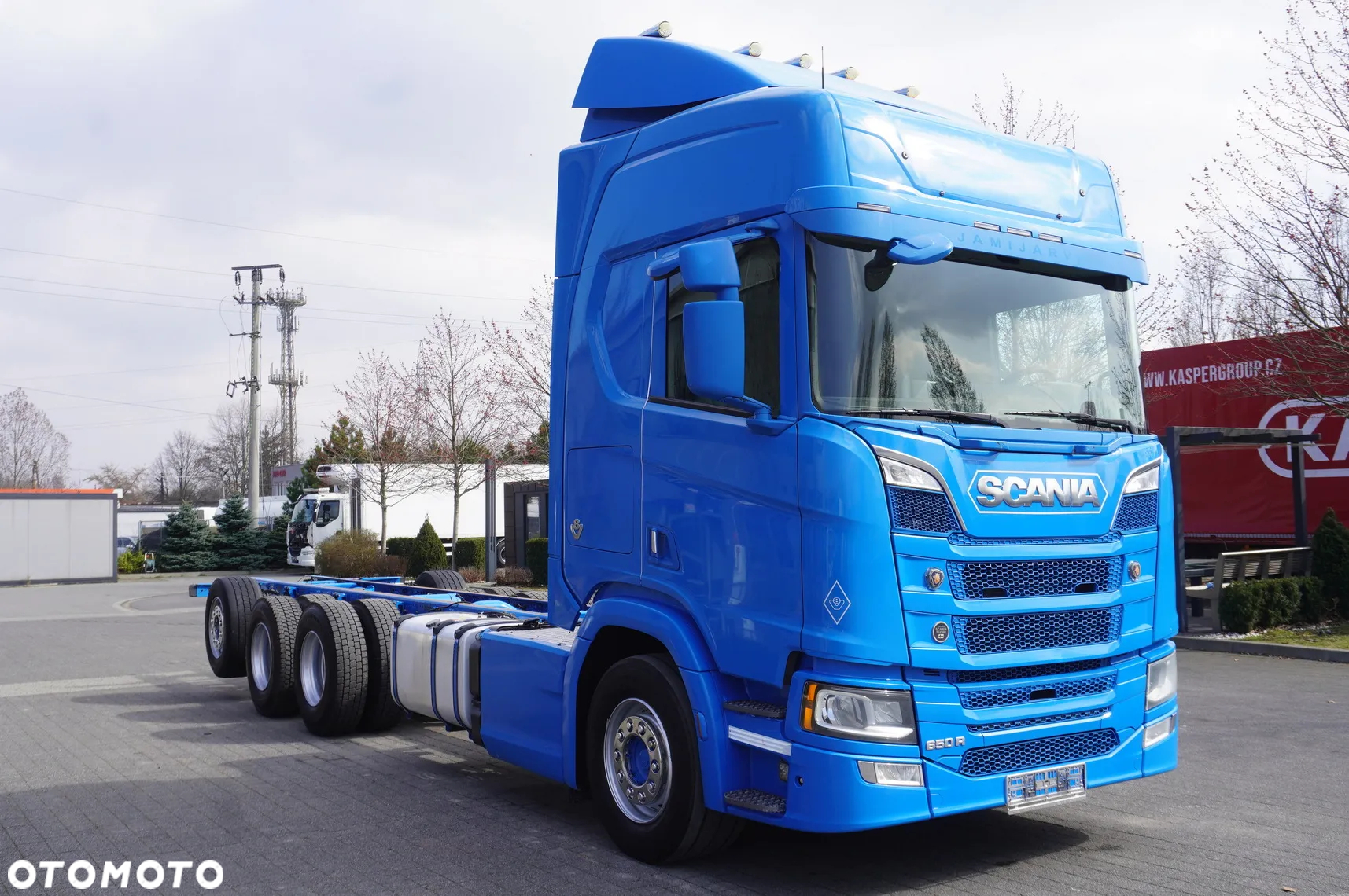 Scania R650 V8 / 650 KM / Rama 8,8 m / 4. oś skrętna - 7