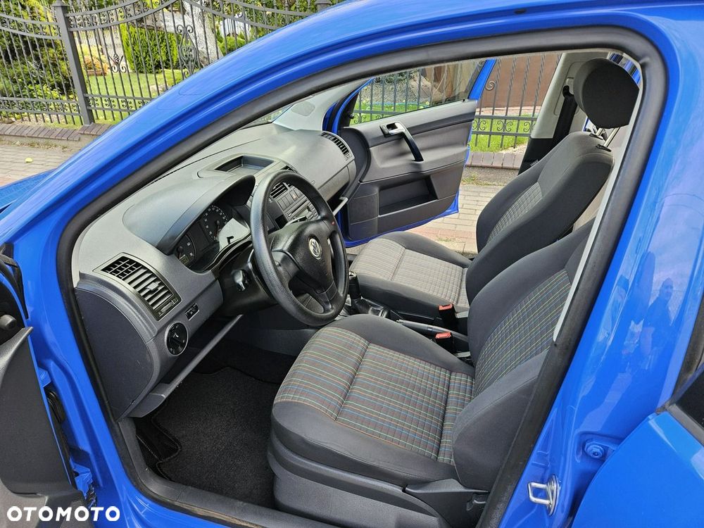 Volkswagen Polo - 7