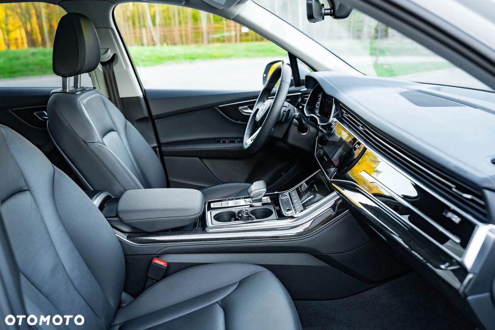 Audi Q7 - 29