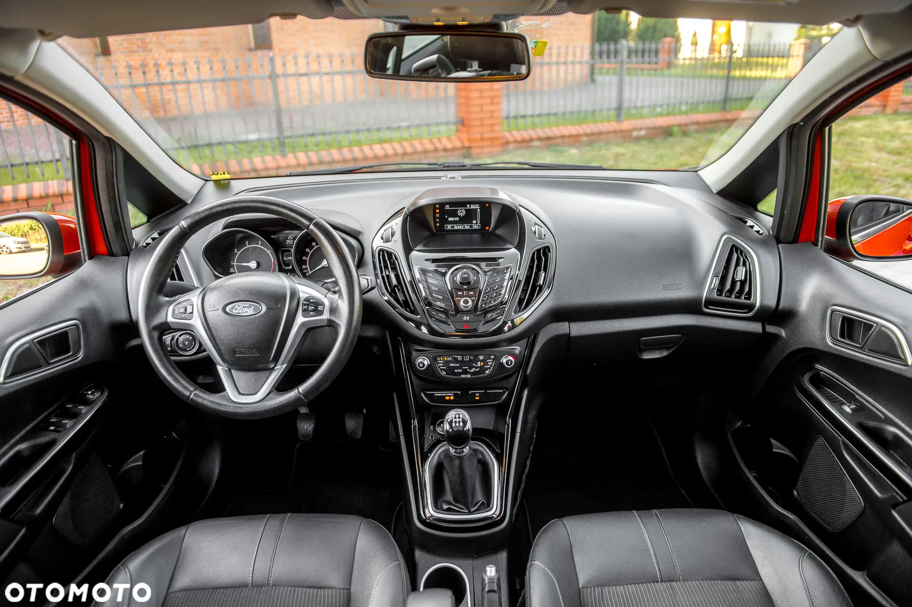 Ford B-MAX 1.0 EcoBoost Titanium - 23