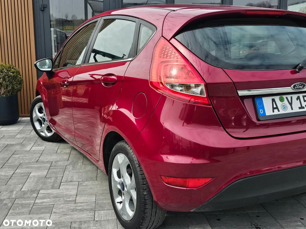 Ford Fiesta 1.25 Titanium - 36