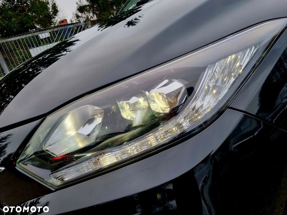 Honda HR-V 1.5 i-VTEC CVT Executive - 12