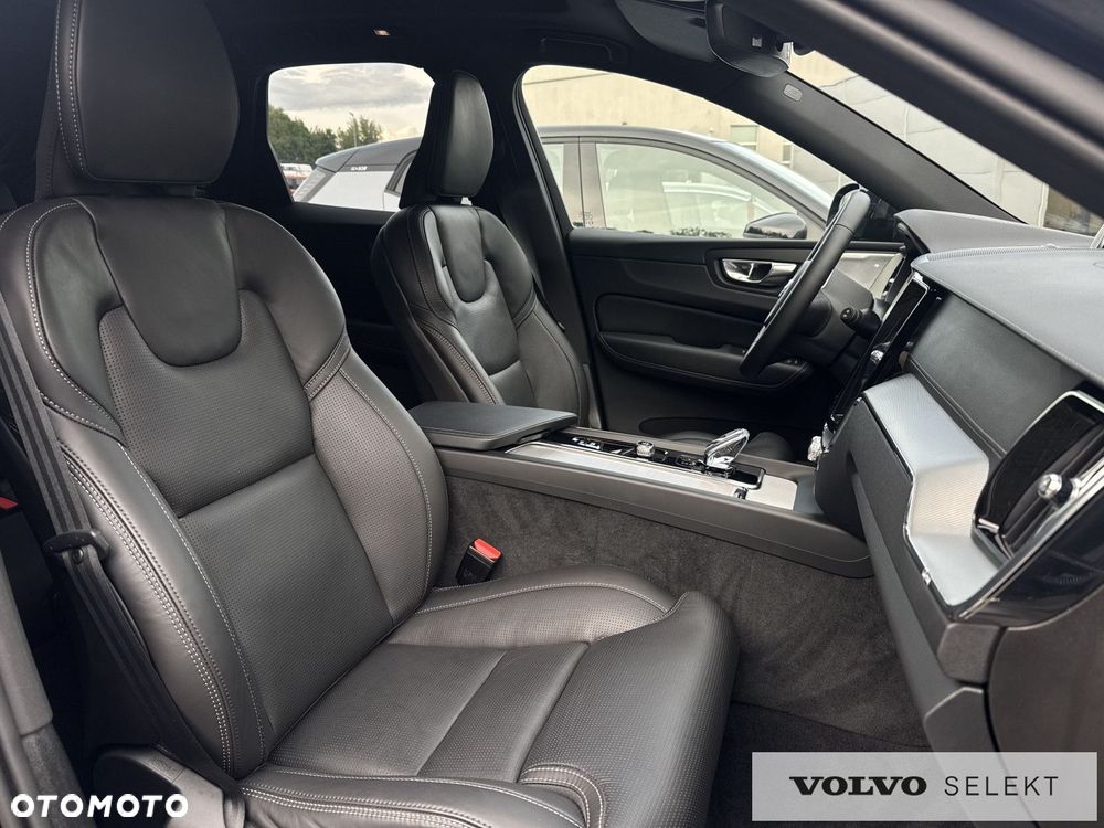 Volvo XC 60 - 20