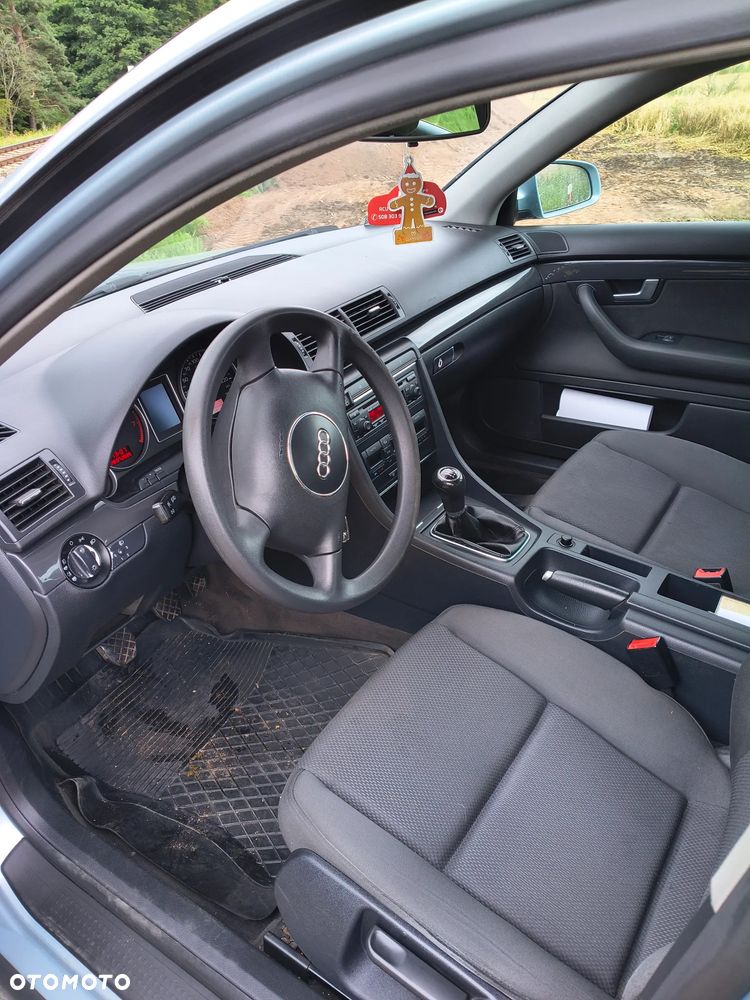 Audi A4 Avant - 7
