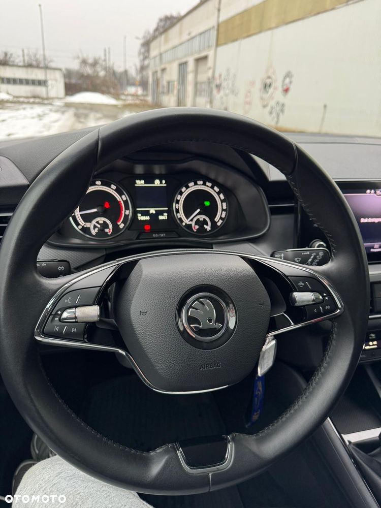 Skoda Kamiq 1.0 TSI Ambition DSG - 29