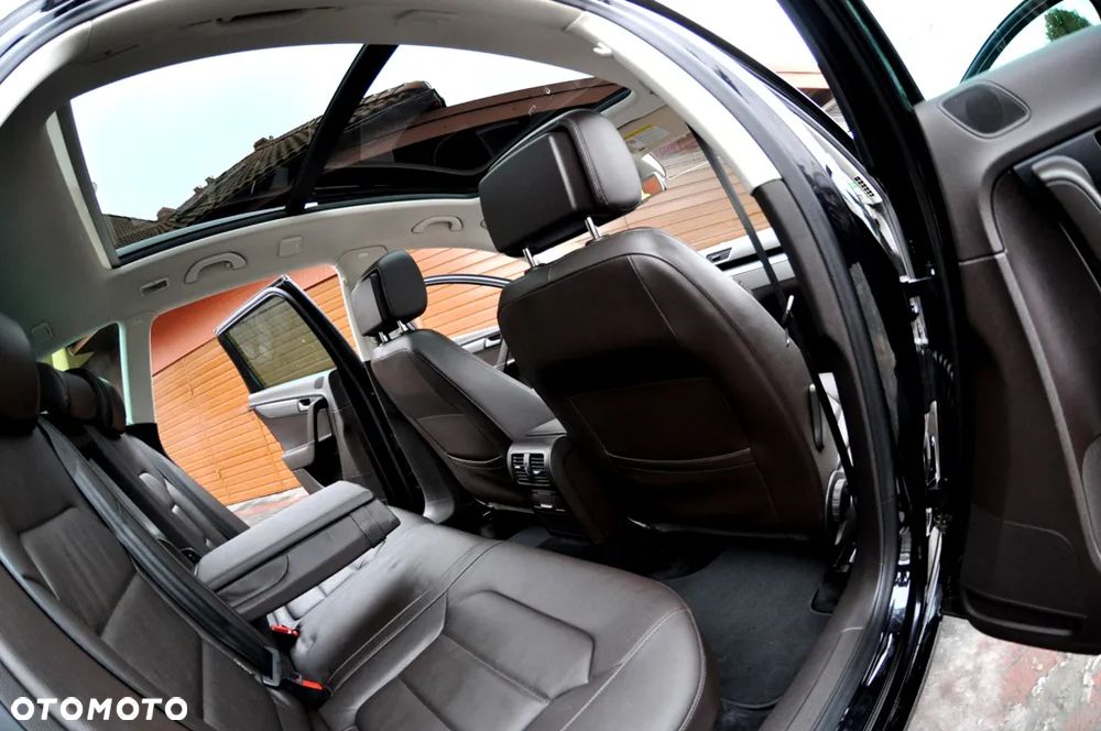 Volkswagen Passat 2.0 TDI Highline DSG - 29