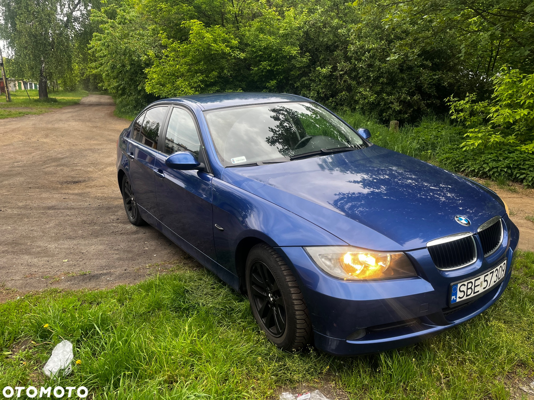 BMW Seria 3 318i - 2