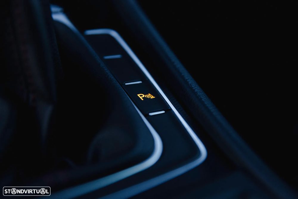 VW Golf GTI Performance BlueMotion - 20