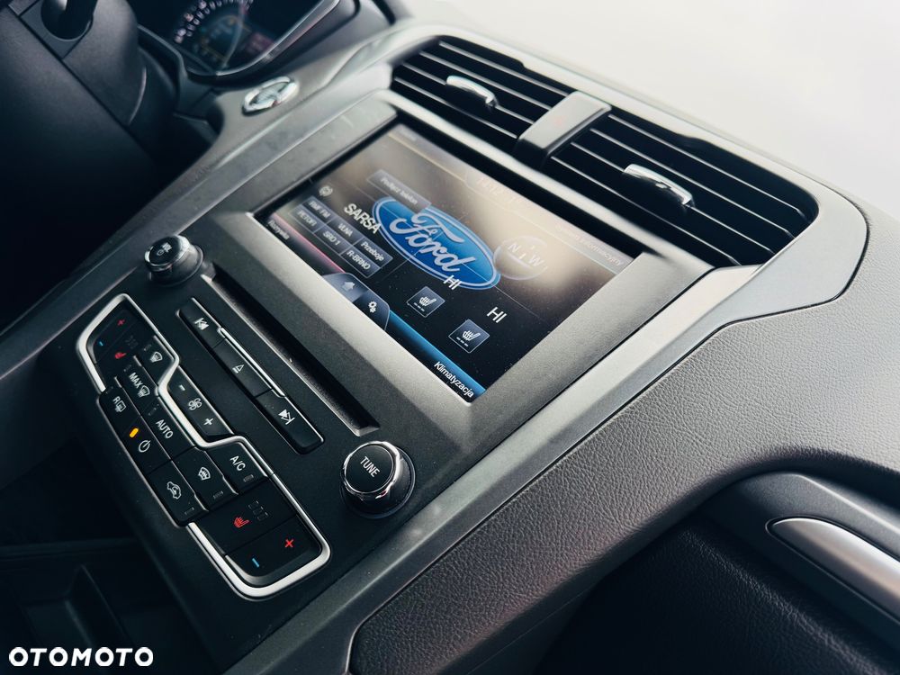 Ford Mondeo 2.0 TDCi Titanium PowerShift - 39